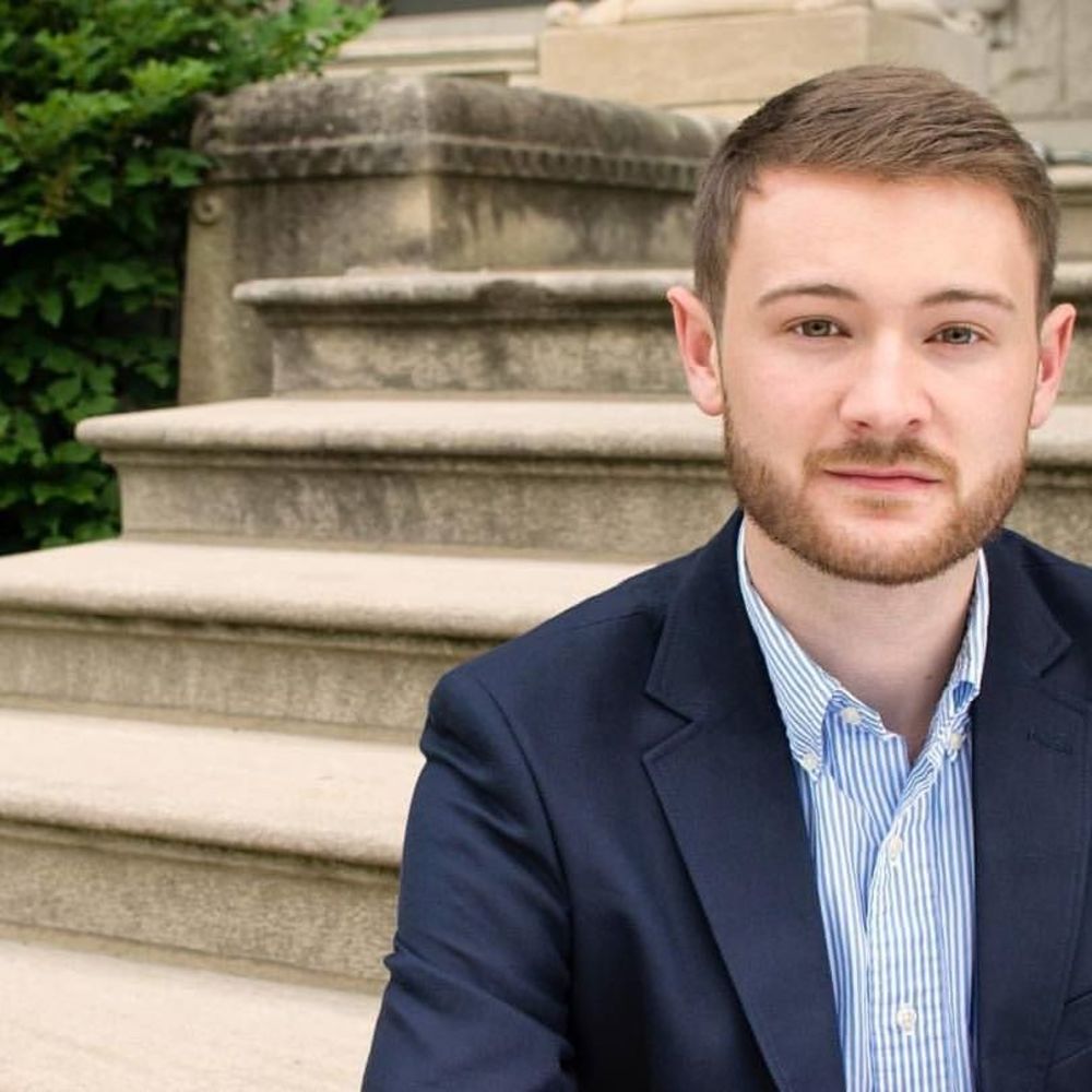 Meet your Posher, Alex