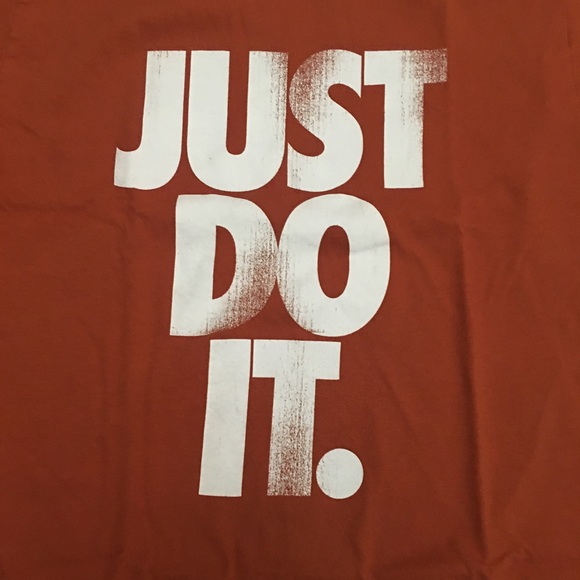NWOT-Nike Just Do IT. T-Shirt - Picture 3 of 4