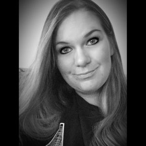 Meet your Posher, Aarrica