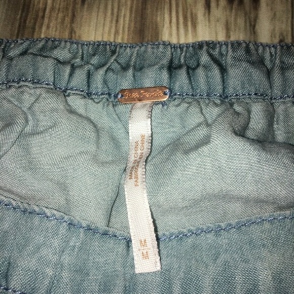 🆕Free People Cold Shoulder Blouse - Picture 7 of 8