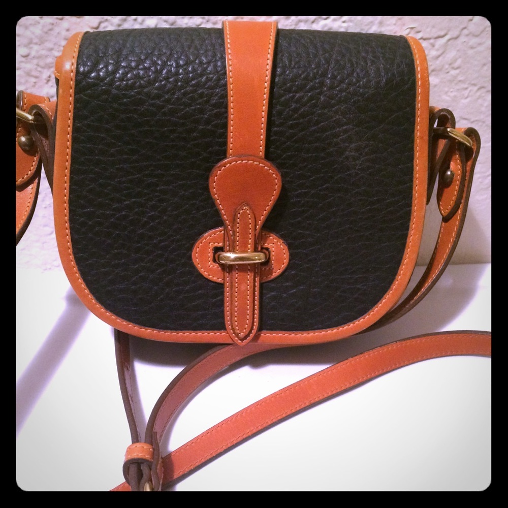 Vintage Dooney  & Bourke " like new "