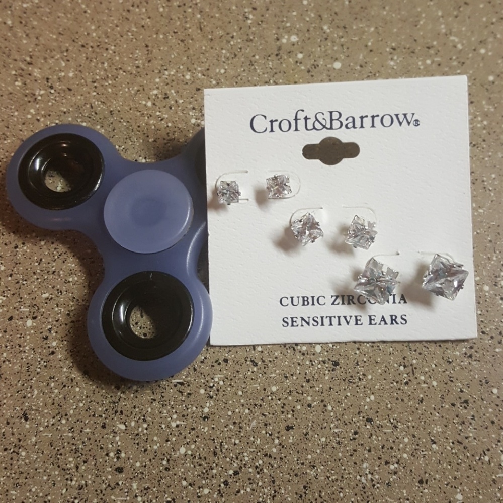Croft&Barrow Sensitive Stylish Earings