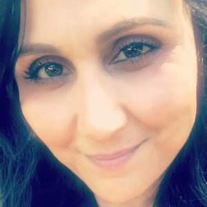 Meet your Posher, Leticia