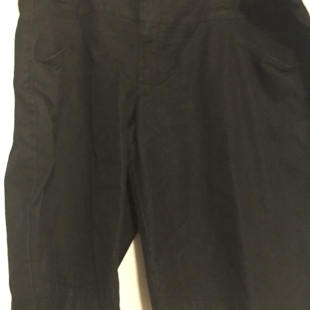 Size 22 black Jean capris