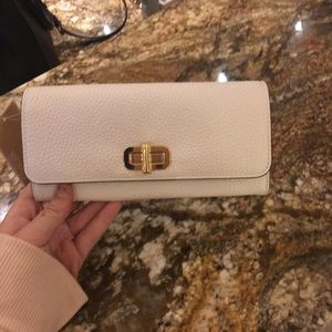 Micheal Kors Wallet