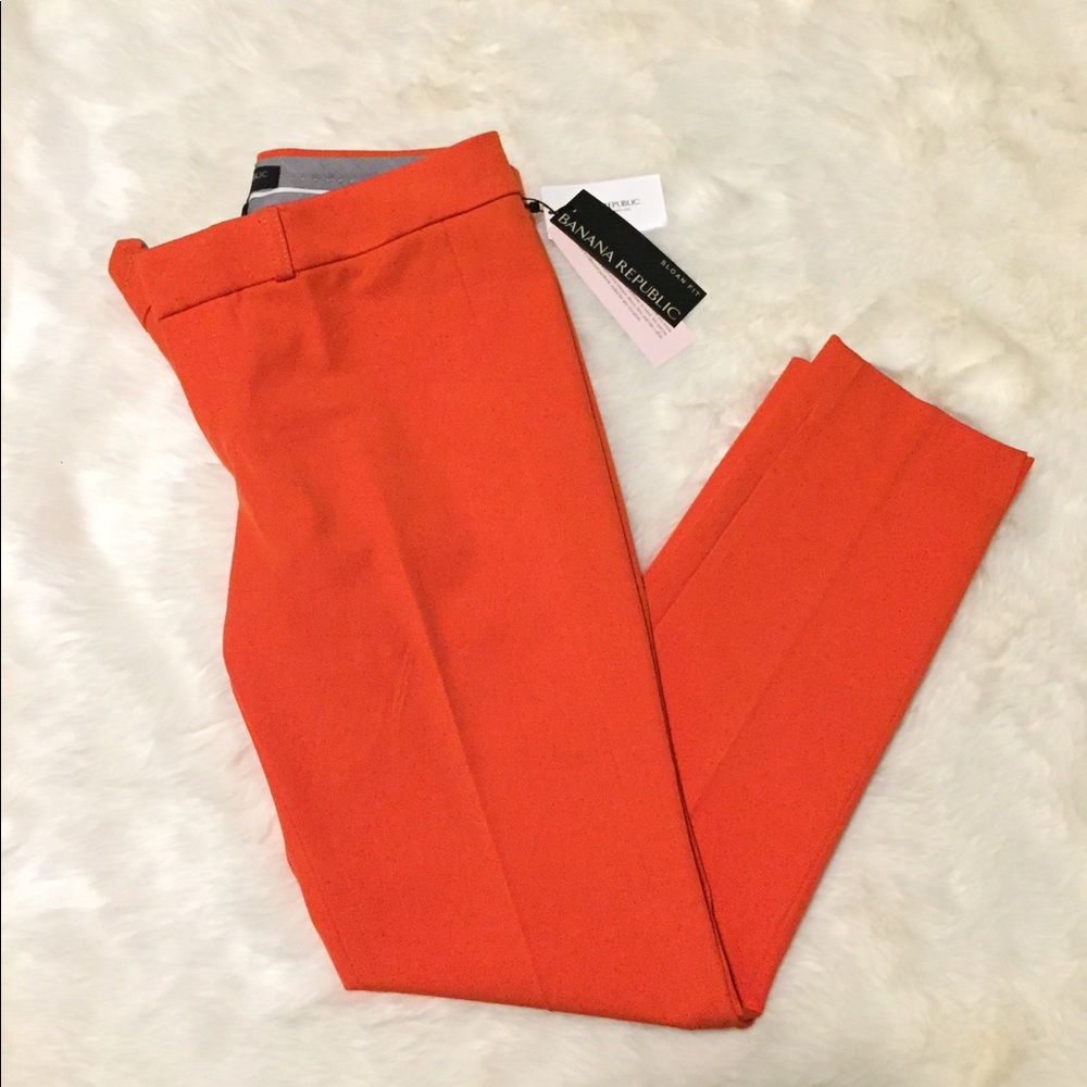 On point Banana republic slim ankle pants!