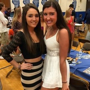 Meet your Posher, Rachel