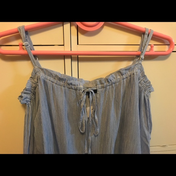 Kendall & Kylie Off-The-Shoulder Top - Picture 1 of 4