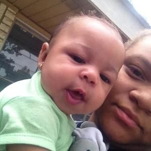 Meet your Posher, Everlencia