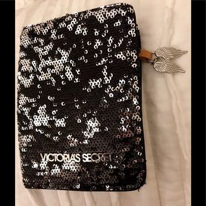 Victoria's Secret passport holder