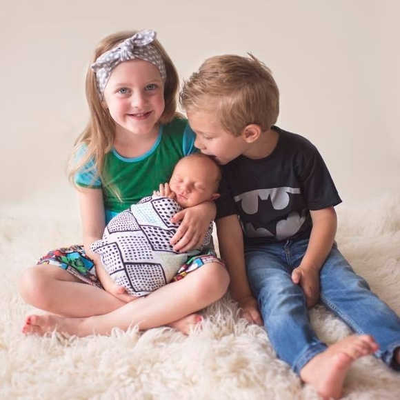 Meet your Posher, Kylie - Picture 1 of 1