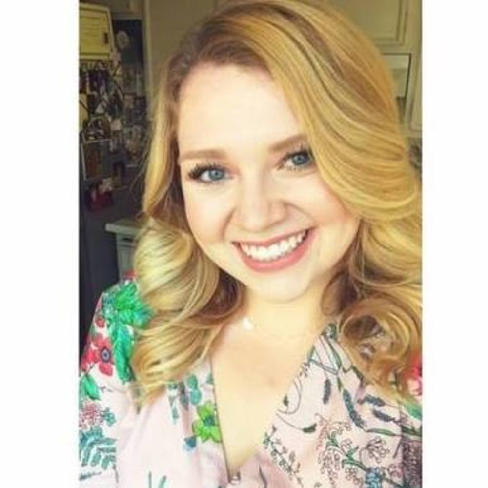 Meet your Posher, Makayla