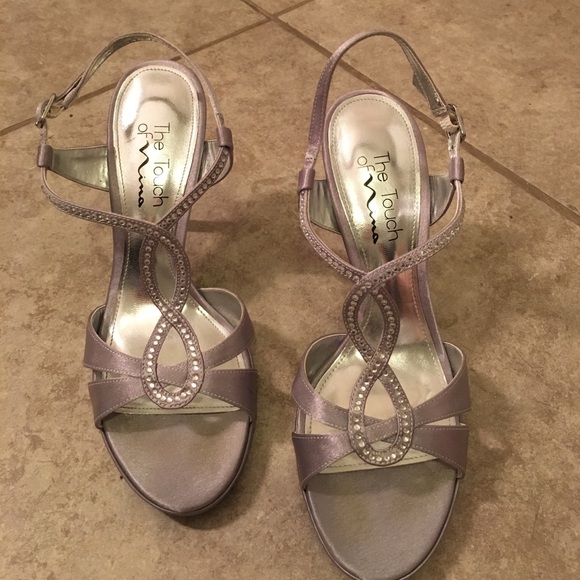 The Touch of Nina Shoes - Picture 4 of 6