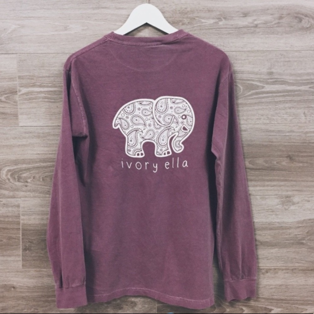 NWT IVORY ELLA Paisley Berry Longsleeve