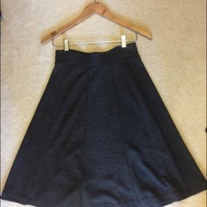 Banana republic wool blend skirt in charcoal