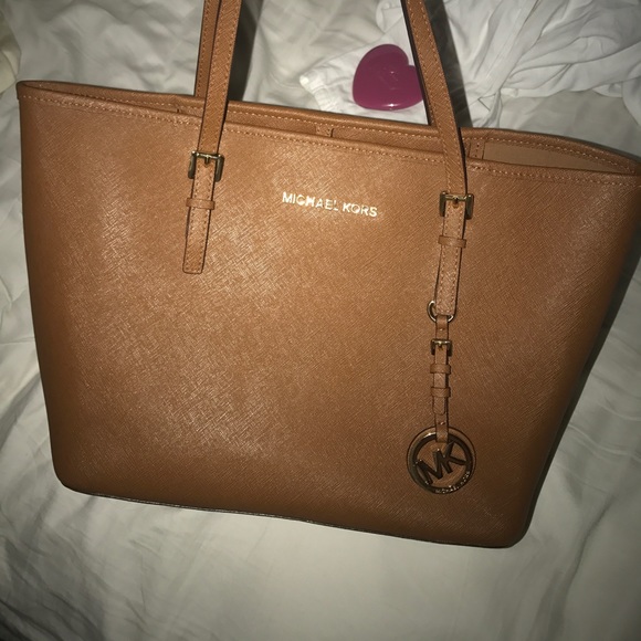 Michael kors medium tote - Picture 1 of 4