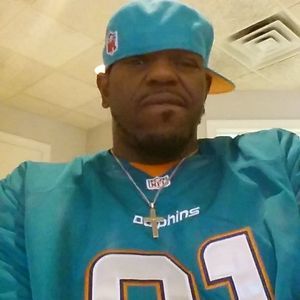 Meet your Posher, Levar