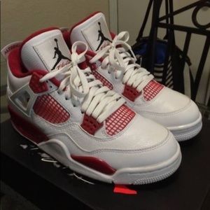 Jordan alt 4s