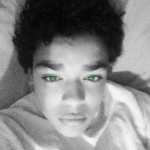 Meet your Posher, Dontae