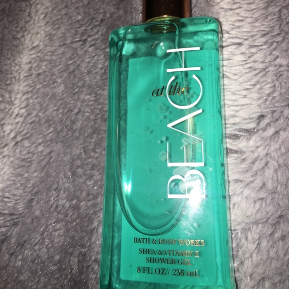 bundle of Bath and Bodyworks - Picture 2 of 6