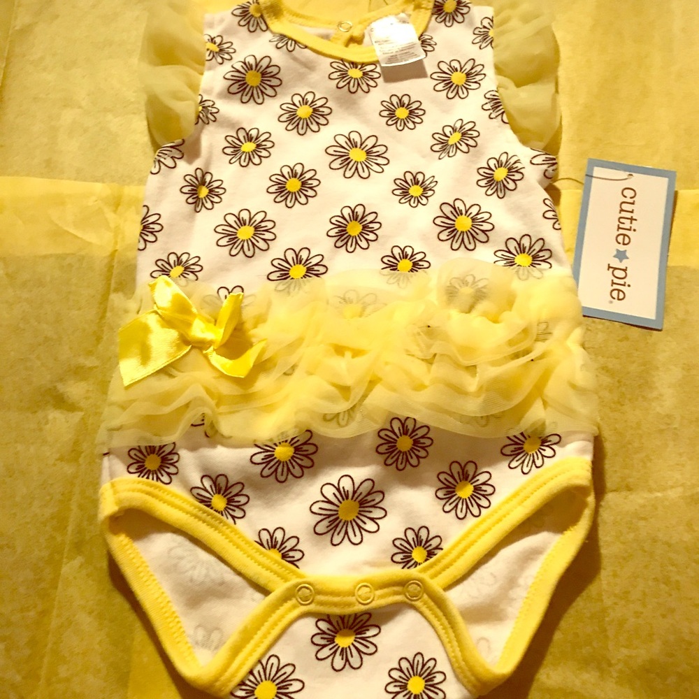 NWT Size 0-3 Mos. Decked Out Onesie W/Ruffle Butt!