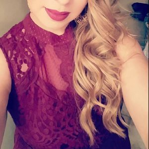 Meet your Posher, Rosina