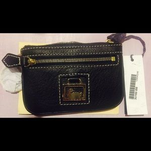 Brand New Dooney & Bourke Wristlet Wallet