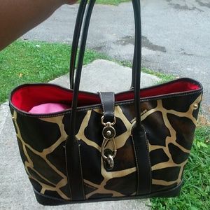 Dooney Bourky Purse