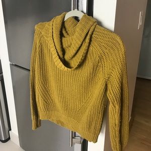 Mustard yellow sweater