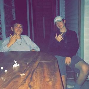 Meet your Posher, Larry