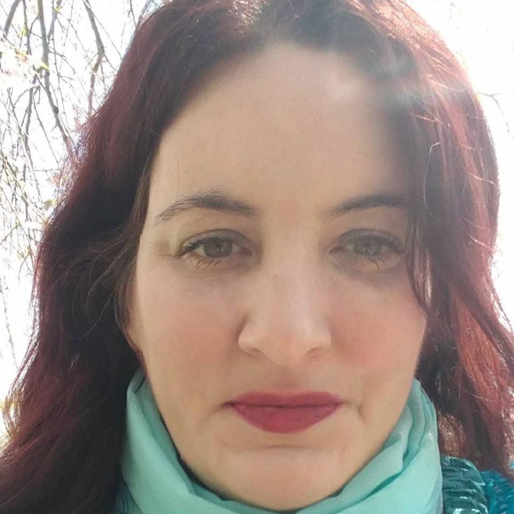 Meet your Posher, Christine