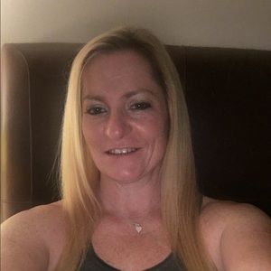 Meet your Posher, Carrie