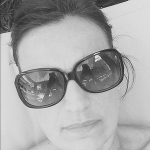 Meet your Posher, Leigha