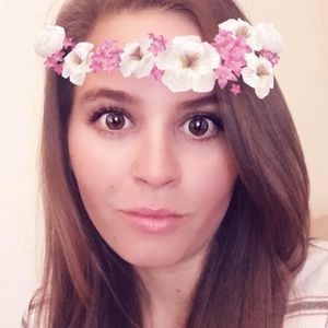 Meet your Posher, Kayla
