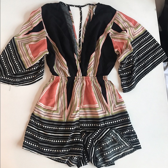 Indikah LF Romper Playsuit w/ Flare Arm - NEW - Picture 2 of 4