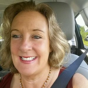 Meet your Posher, Kaye