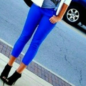 Paige Roxie Capri Jeans!