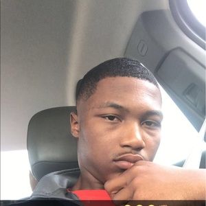 Meet your Posher, Nicholas