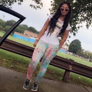 Meet your Posher, Eva