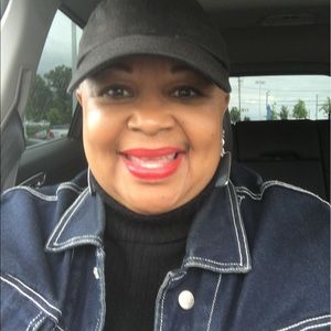 Meet your Posher, Sheena