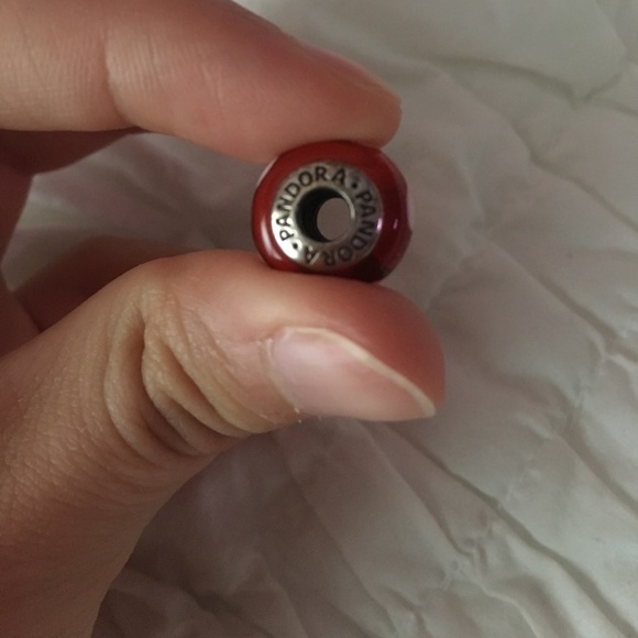 Pandora red glass heart charm - Picture 2 of 3