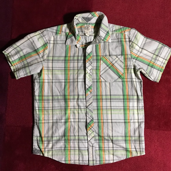 Volcom Other - NWOT Volcom youth plaid button-down shirt, XL