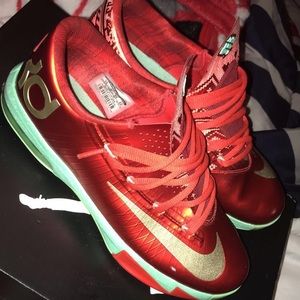 Kd 6 christmas