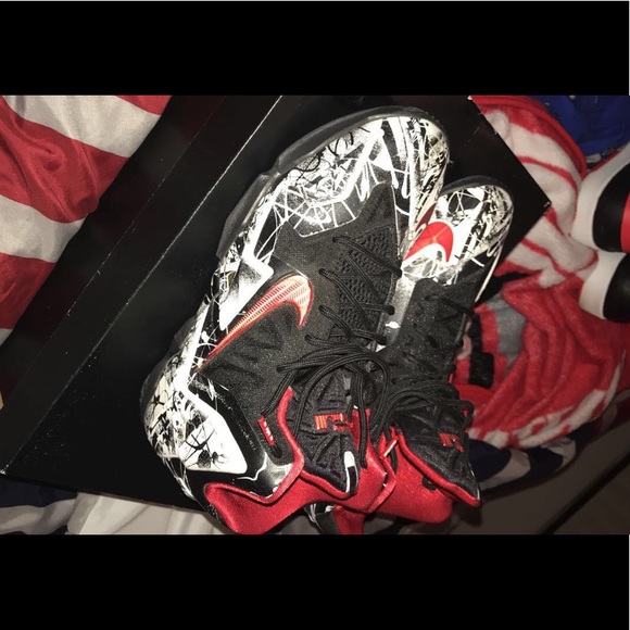 Gs Lebron 11 “graffiti” - Picture 1 of 2