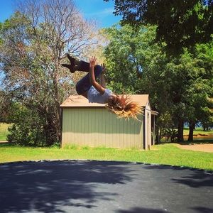 Meet your Posher, Ayla