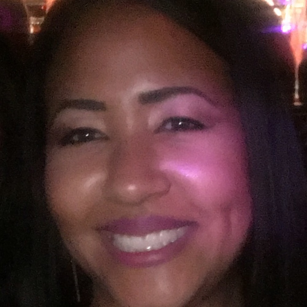Meet your Posher, Diona