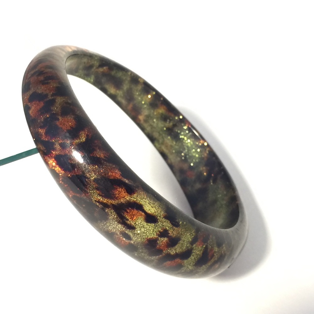 Gorgeous Lucite Iridescent Tiger eye bangle