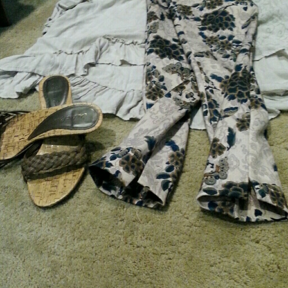 Pants - Picture 3 of 6