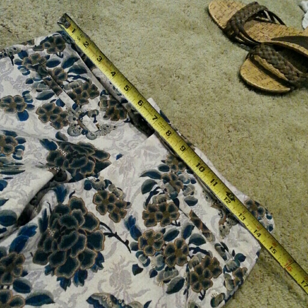 Pants - Picture 5 of 6
