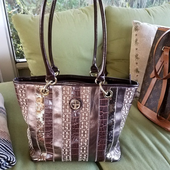 ❌SOLD❌Giani Bernini tote🦋 - Picture 6 of 8